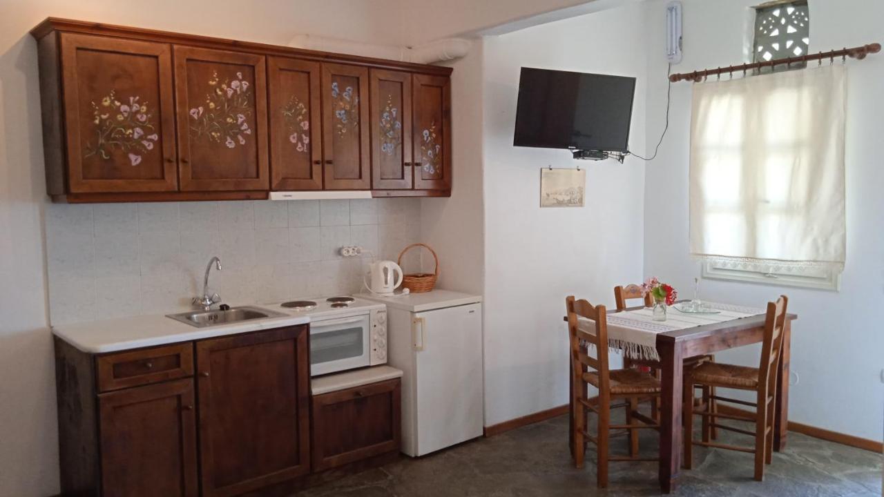 Parodosiako Diamerisma Rochari Platia  Экстерьер фото